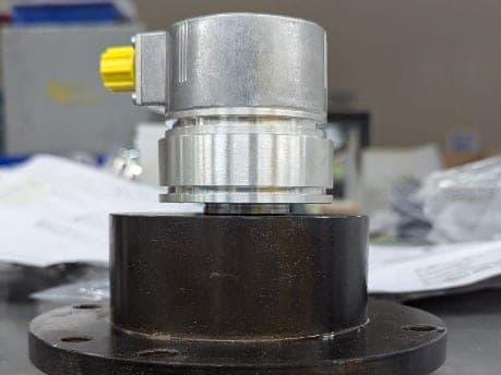 Photo from the mission report "Brückner extruder regulation troubleshooting and encoder replacement", 2 of 6